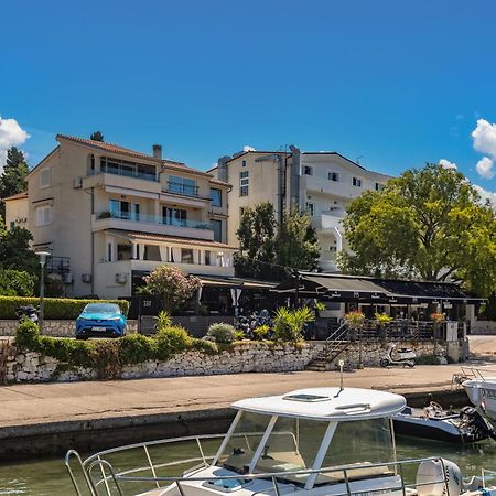 Apartments Sax Crikvenica Exterior foto