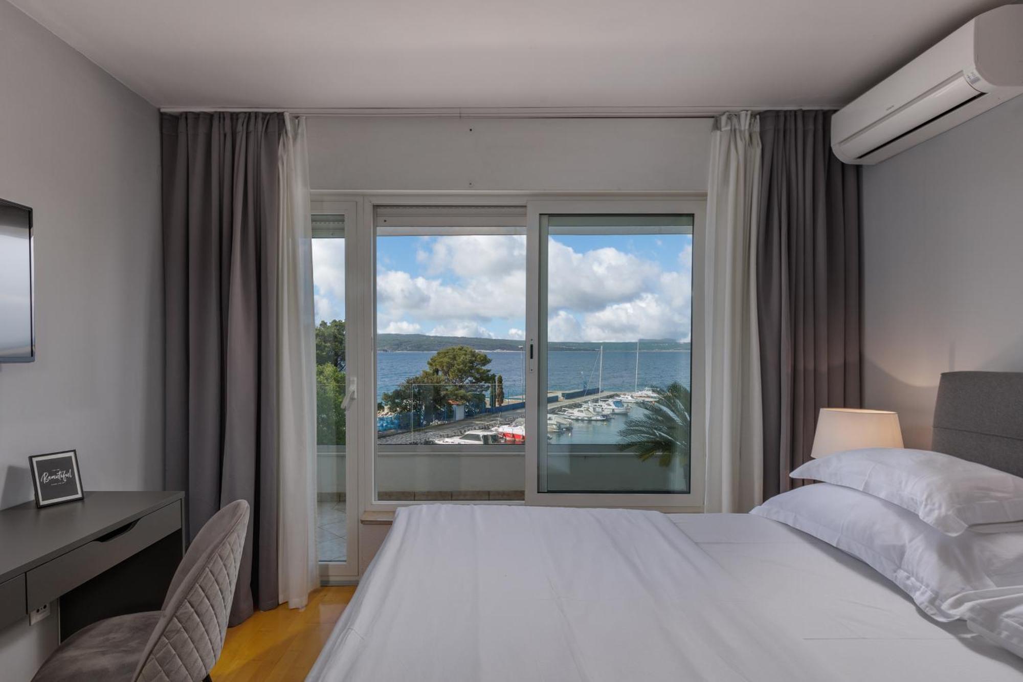 Apartments Sax Crikvenica Exterior foto