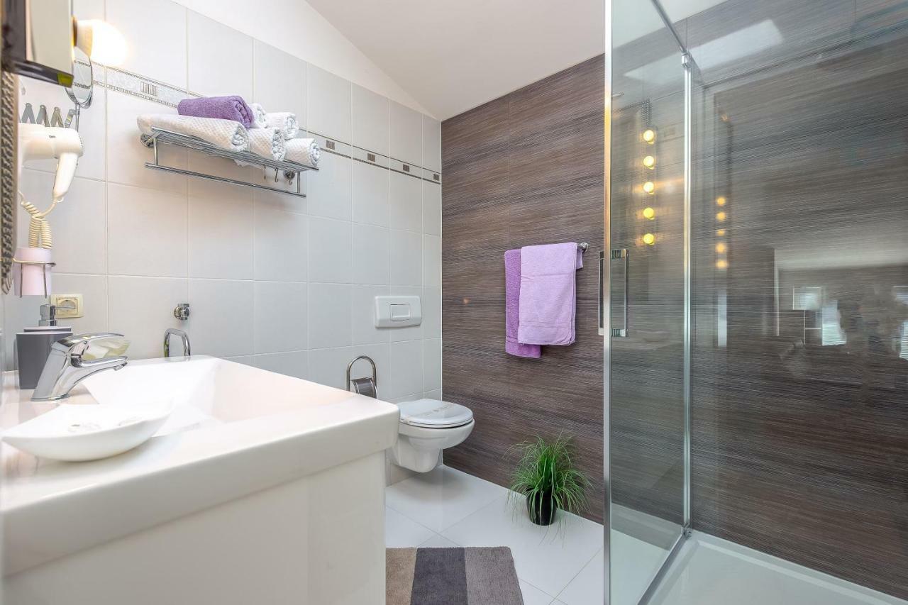 Apartments Sax Crikvenica Exterior foto